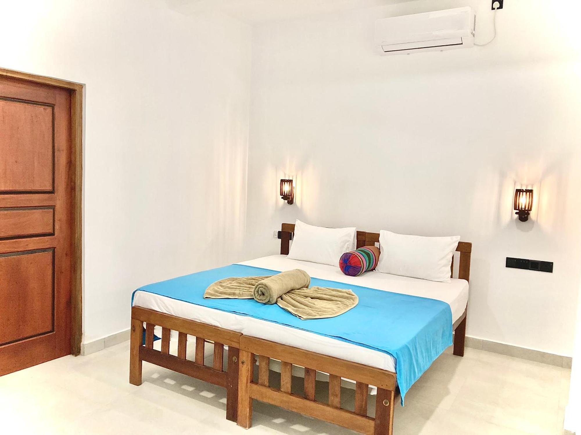 Seashore Mirissa Room photo